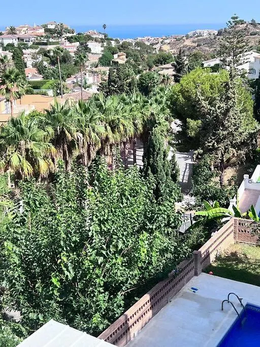 בנאלמדנה Apartment D With Heated Swimming Pool, Jacuzzi, Waterfall, Heating Is Extra