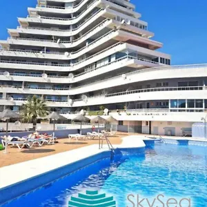 Apartment Skysea Holidays Marina Blue, Benalmadena