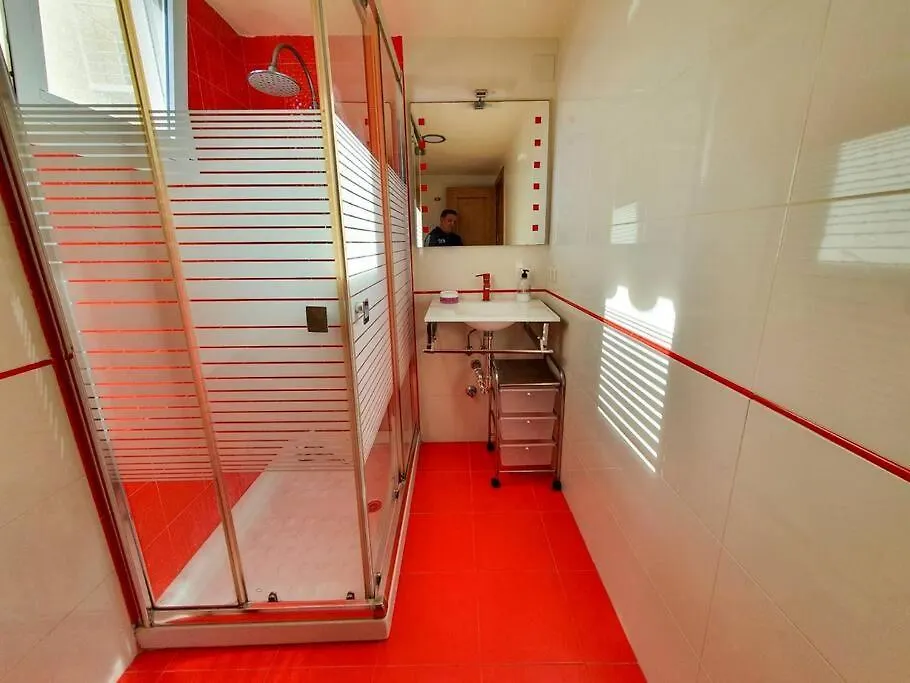 Apartment D With Heated Swimming Pool, Jacuzzi, Waterfall, Heating Is Extra Benalmadena