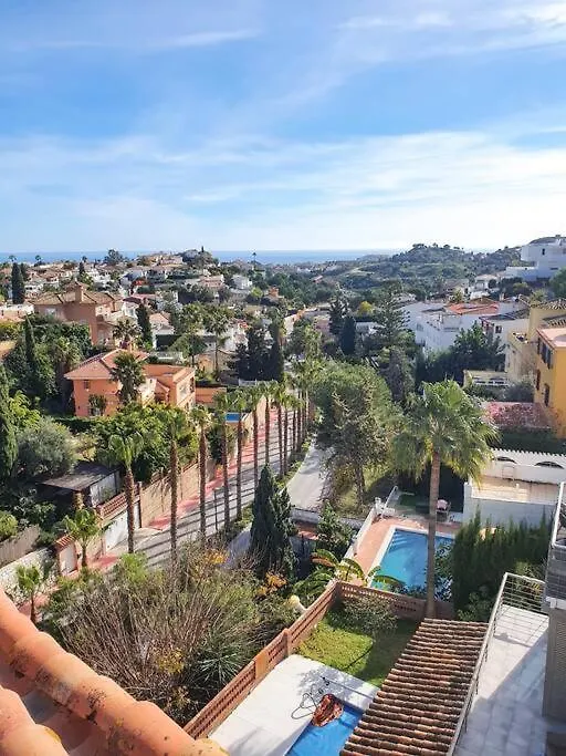 Apartment D With Heated Swimming Pool, Jacuzzi, Waterfall, Heating Is Extra Benalmadena