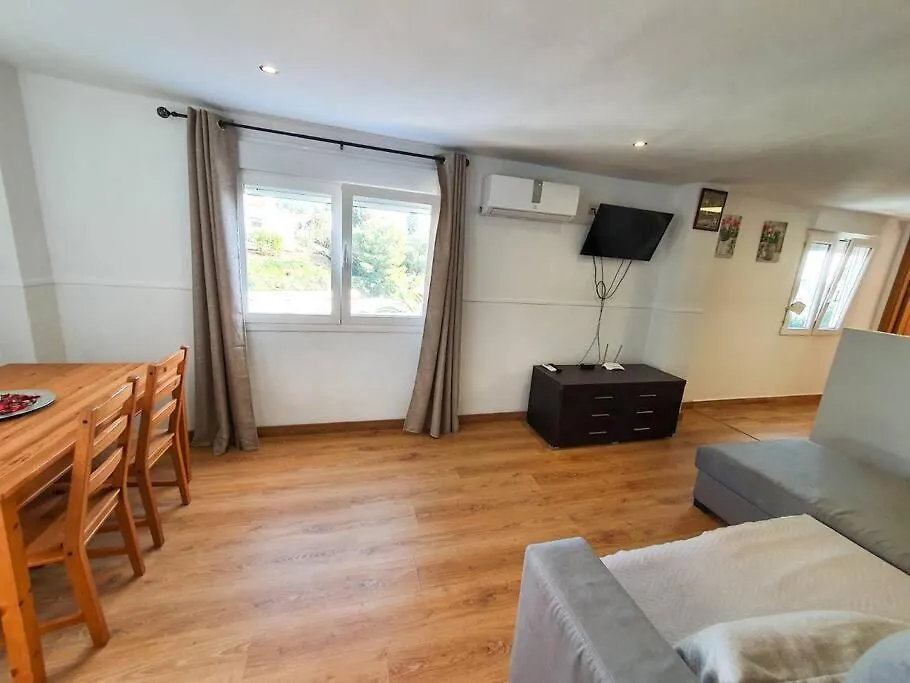 Apartment D With Heated Swimming Pool, Jacuzzi, Waterfall, Heating Is Extra Benalmadena
