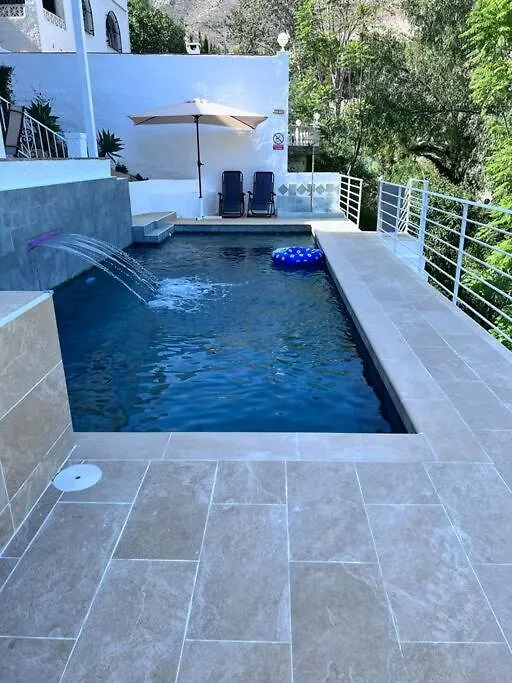 Apartment D With Heated Swimming Pool, Jacuzzi, Waterfall, Heating Is Extra Benalmadena