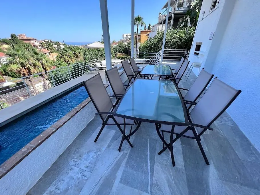 Apartment D With Heated Swimming Pool, Jacuzzi, Waterfall, Heating Is Extra Benalmadena Spain